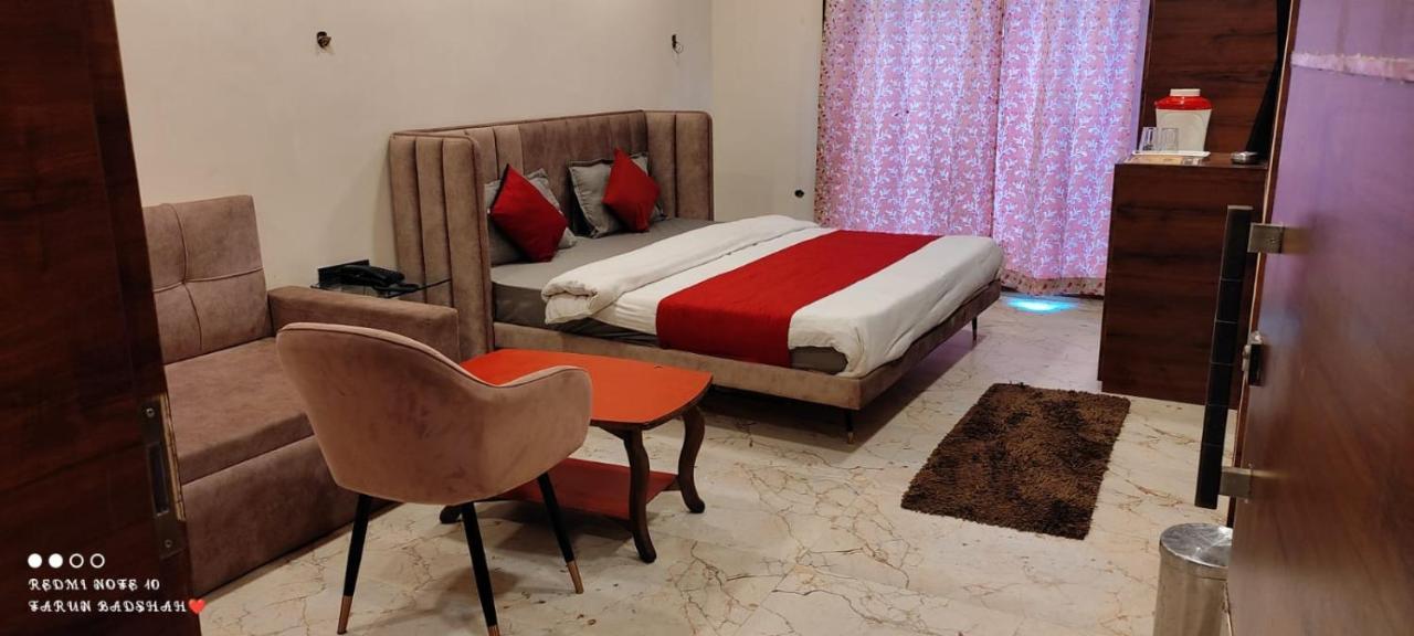 Hotel Satpura Safari Pachmarhī Buitenkant foto
